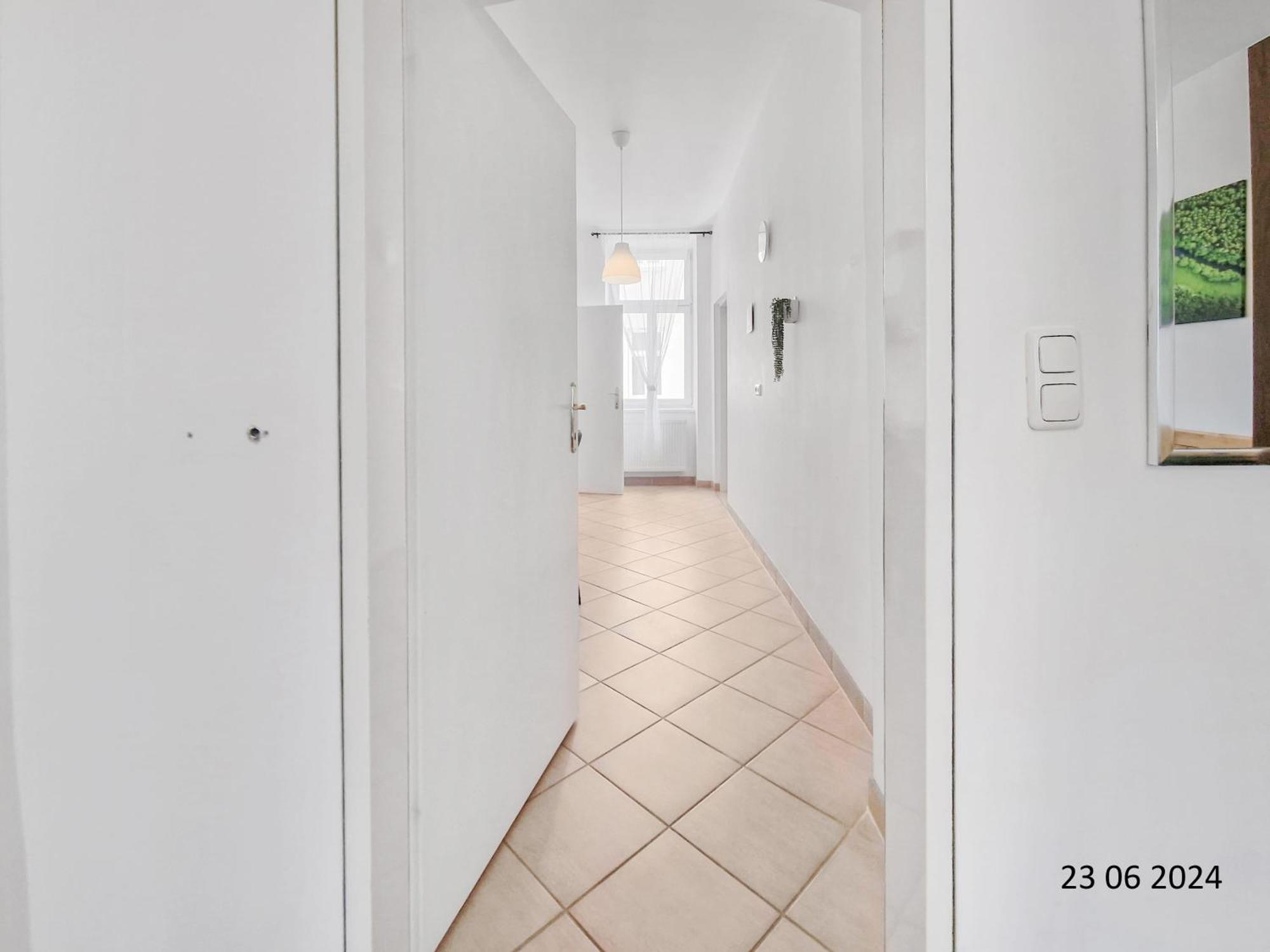 Apartament Elegant Three-bedroom *